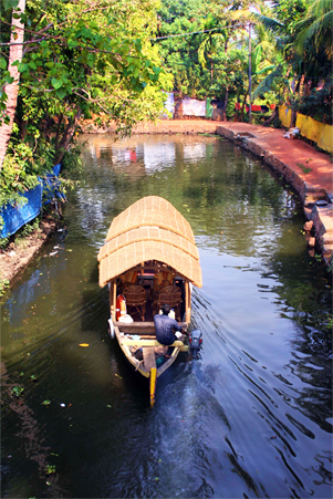 Alleppey Shikara Boats